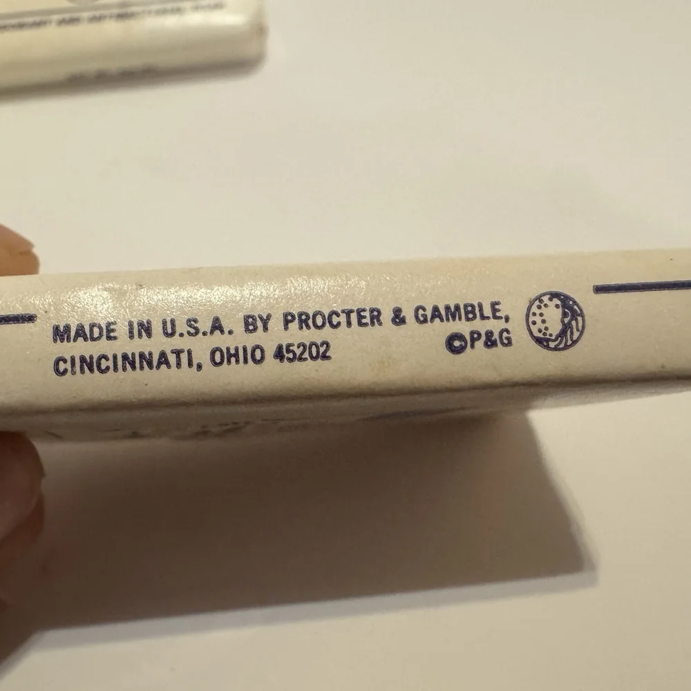 Vtg Set Of 9 Hotel Bar Soaps Holiday Inn/Camay/Safeguard 1970s